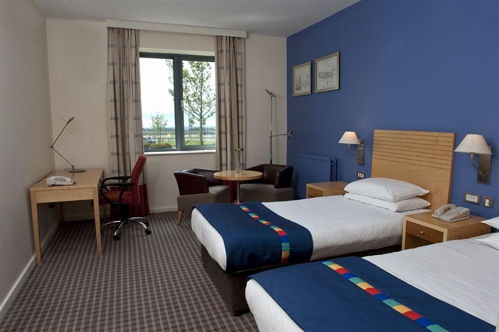 Cork Airport Hotel Εξωτερικό φωτογραφία