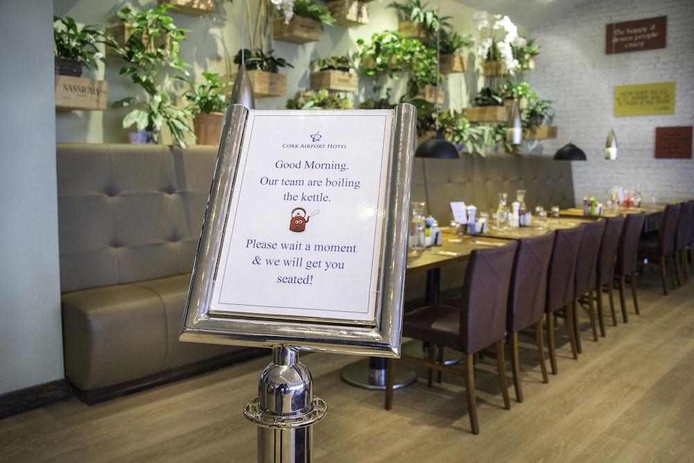 Cork Airport Hotel Εξωτερικό φωτογραφία