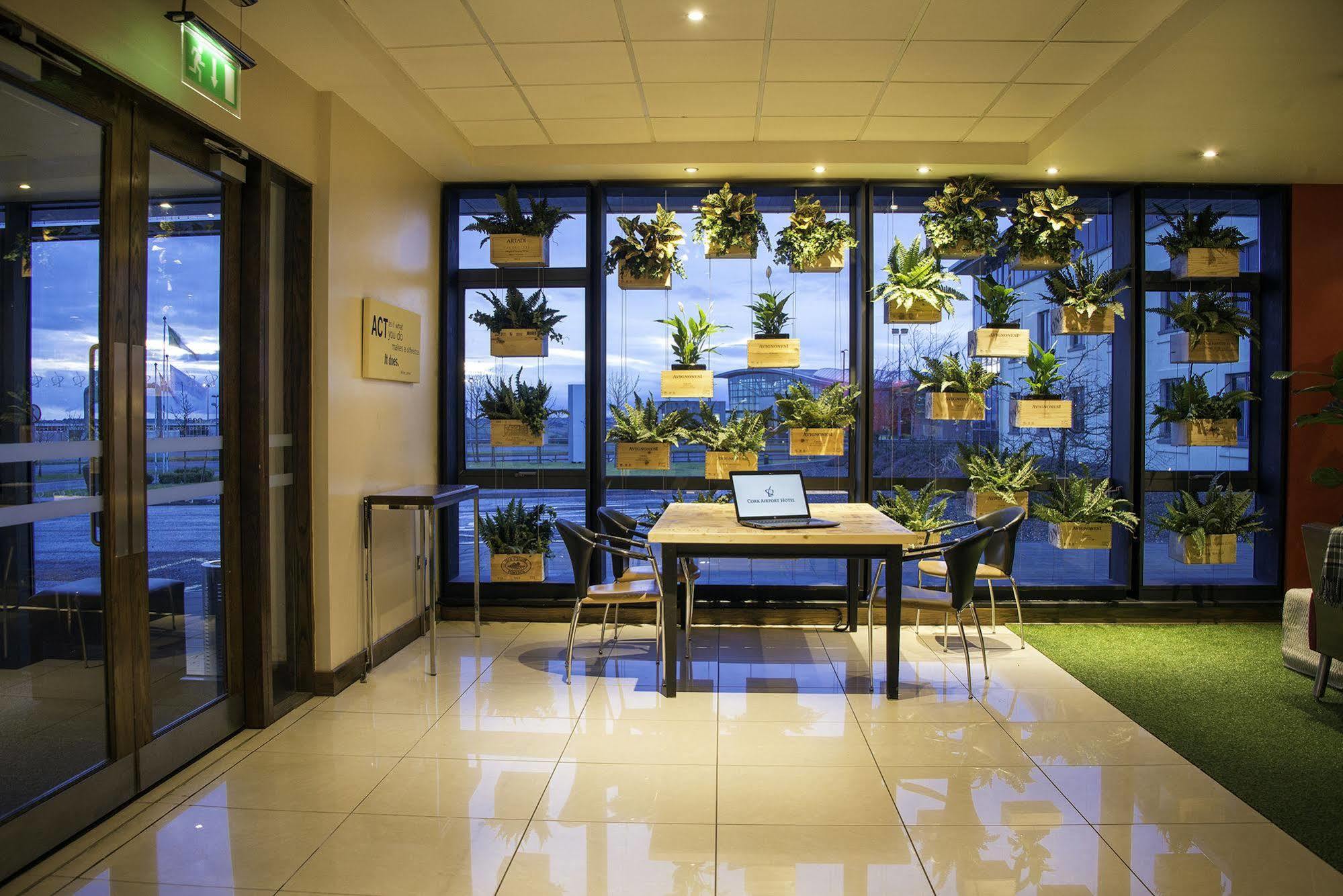 Cork Airport Hotel Εξωτερικό φωτογραφία